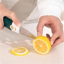 2-in-1 Foldable Paring Knife & Vegetable Peeler thumbnail 3